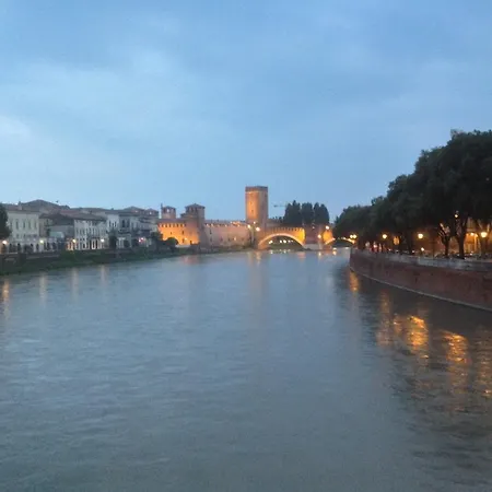 Victoria S Bridge Отель типа 