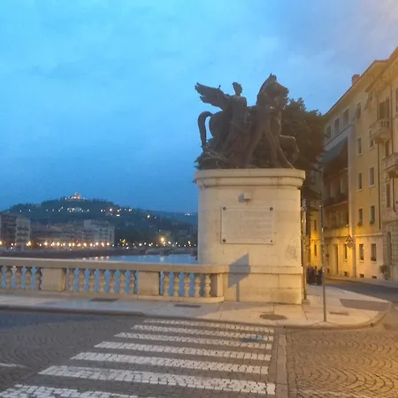 Nocleg ze śniadaniem Victoria S Bridge