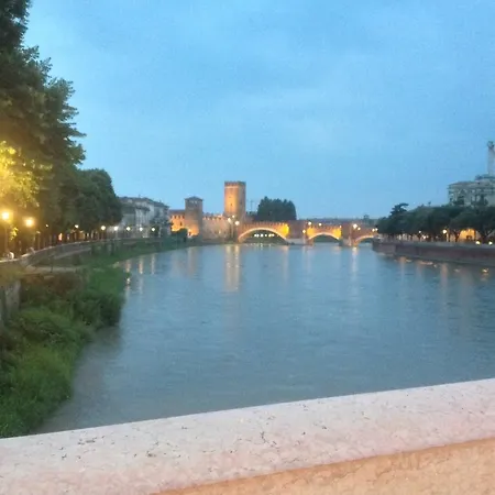 Victoria S Bridge