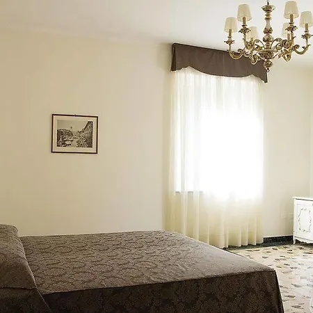 Victoria S Bridge Bed & Breakfast Verona