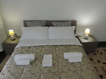 Victoria S Bridge 3*