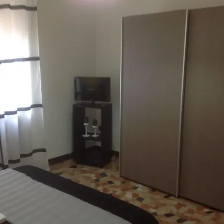 Victoria S Bridge 3*